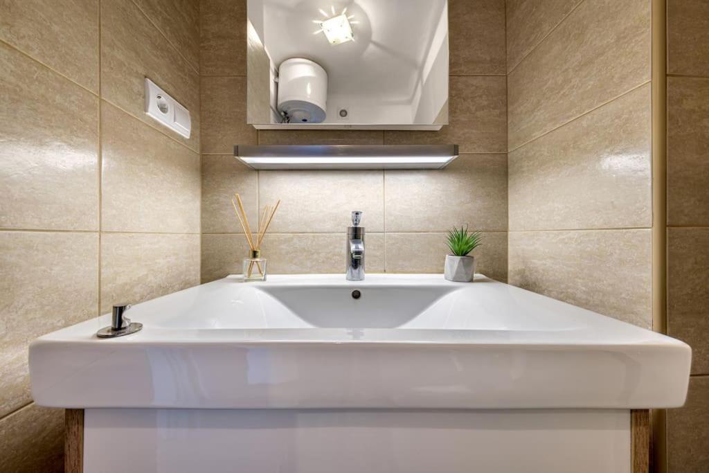 Astoria Apartment Budapest Bagian luar foto
