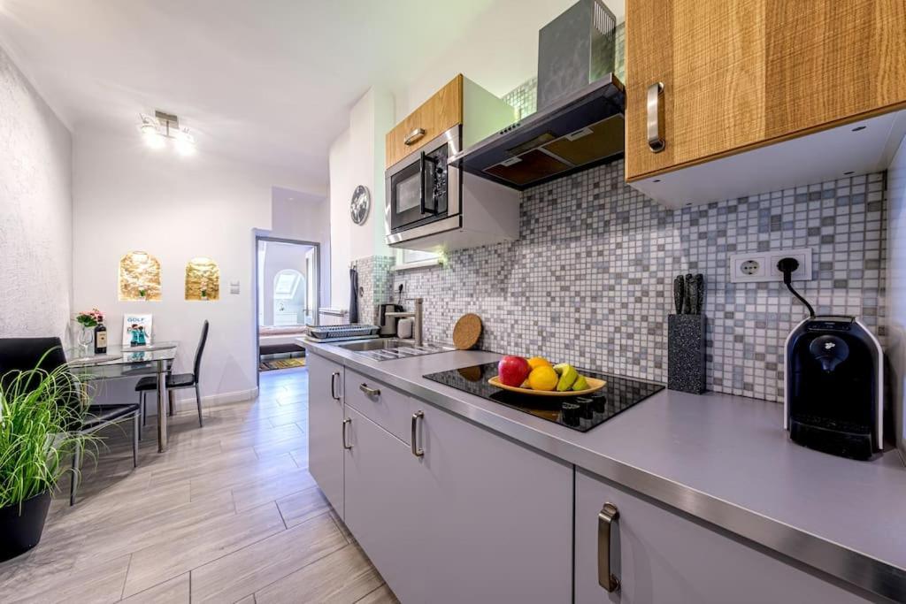 Astoria Apartment Budapest Bagian luar foto