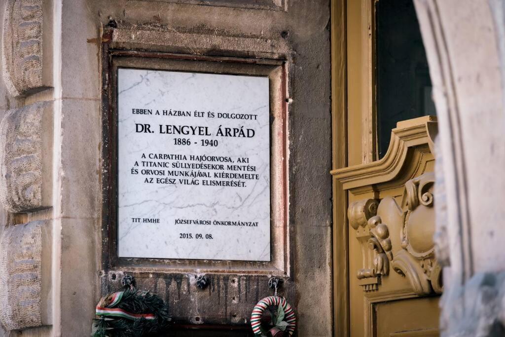 Astoria Apartment Budapest Bagian luar foto